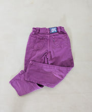 Load image into Gallery viewer, Levi&#39;s Jeans Cinched Waist Purple 6y
