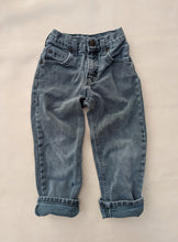 Load image into Gallery viewer, Faded Glory Spruce Jeans 4-5y
