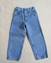 Load image into Gallery viewer, Rustler Deadstock Jeans 4 Slim
