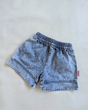 Load image into Gallery viewer, Oshkosh Acid Wash Shorts 4t
