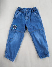 Load image into Gallery viewer, Levi&#39;s Fishing Denim Joggers 5-6y
