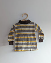Load image into Gallery viewer, Brown + Yellow Turtleneck 24m
