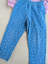 Load image into Gallery viewer, Oshkosh Floral Leggings + Sweatshirt Outfit 3-4y
