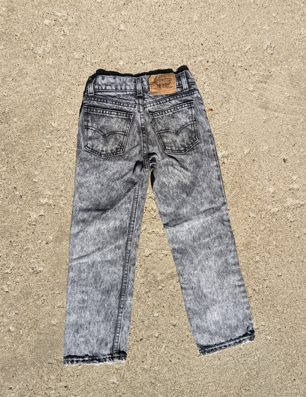 Levi's Charcoal Acid Wash Jeans 7-8y