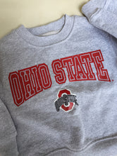 Load image into Gallery viewer, Ohio State Sweatshirt 2t
