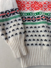 Load image into Gallery viewer, Red Snowflake Sweater 6y
