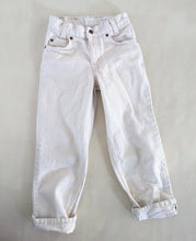 Load image into Gallery viewer, Levi&#39;s Cream Jeans 8y
