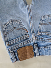 Load image into Gallery viewer, Levi&#39;s Distressed Jeans 4-5y Slim

