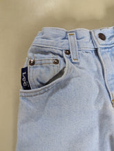 Load image into Gallery viewer, Lee Distressed Jeans 4t
