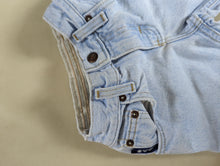 Load image into Gallery viewer, Lee Distressed Jeans 4t
