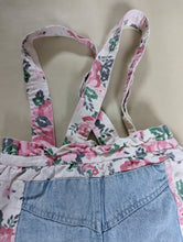 Load image into Gallery viewer, Floral + Denim Suspender Shorts 4t
